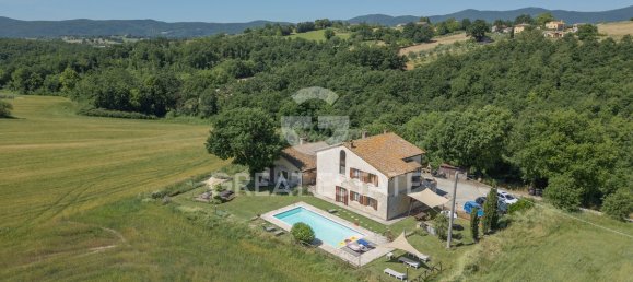 5 bedrooms House in Avigliano Umbro, Italy No. 288064 8