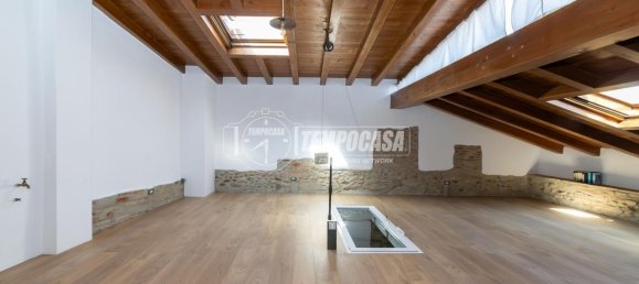 5غرفة منزل في Osio Sopra, Italy رقم 35067 45