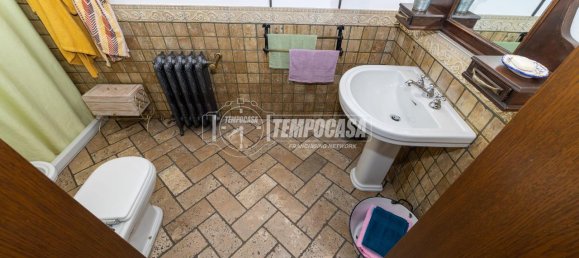 5غرفة منزل في Osio Sopra, Italy رقم 35067 16