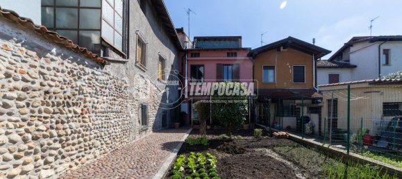 5غرفة منزل في Osio Sopra, Italy رقم 35067 49