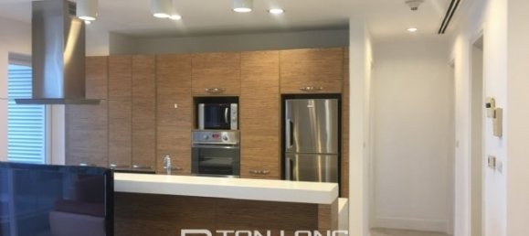 Apartamento de 3 dormitorios en Tay Ho, Vietnam No. 1573 5