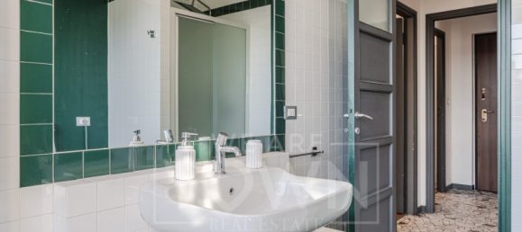 Studio in Milan, Italy No. 247114 9