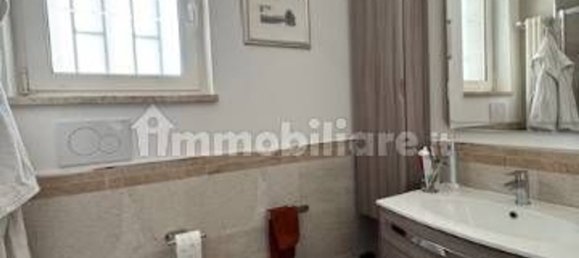 3 rooms Penthouse in Bari, Italy No. 41107 23