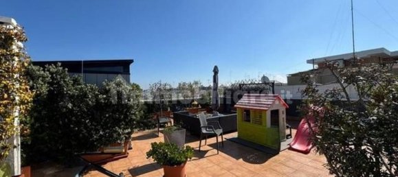 3 rooms Penthouse in Bari, Italy No. 41107 4