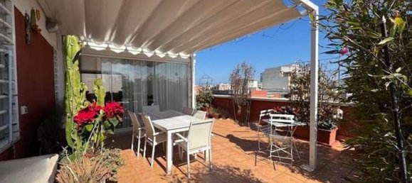 3 rooms Penthouse in Bari, Italy No. 41107 6