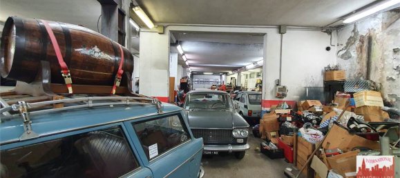 3-salle Entrepôt à Como, Italy No. 150779 12