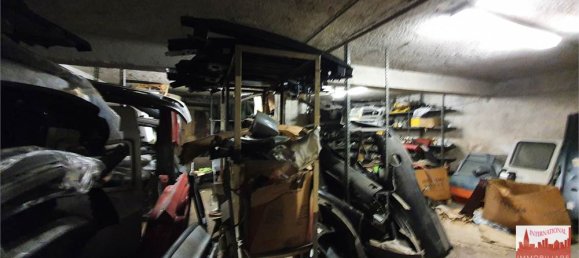 3-salle Entrepôt à Como, Italy No. 150779 19