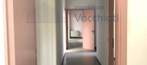 Escritório de 6 divisões em Treviso, Italy N.º 175266 18