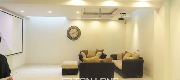 4 Schlafzimmer Villa in Long Bien, Vietnam, Nr. 3958 21