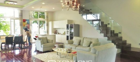 4 Schlafzimmer Villa in Long Bien, Vietnam, Nr. 3958 5