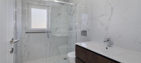 4 bedrooms Villa in Lagos, Portugal No. 7595 12