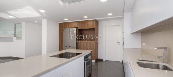4 bedrooms Villa in Lagos, Portugal No. 7595 6