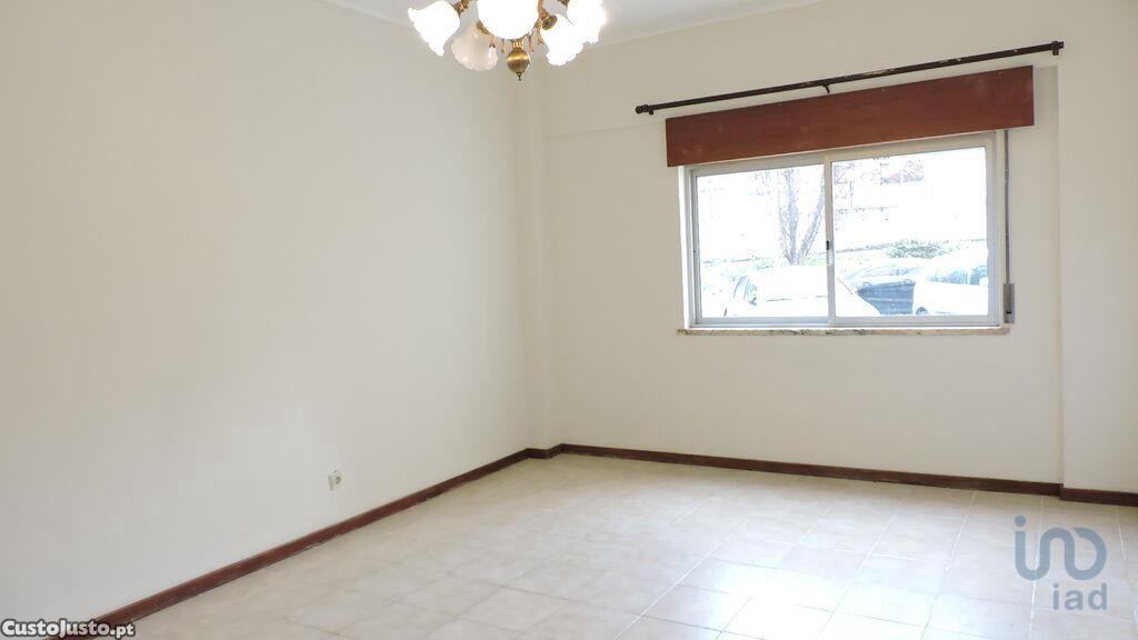 3 Schlafzimmer Wohnung in Loures, Portugal, Nr. 94662