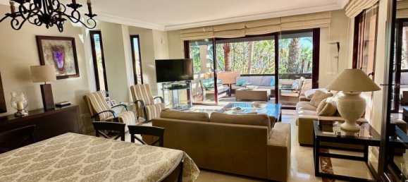 Apartamento T3 em Marbella, Spain N.º 148169 3