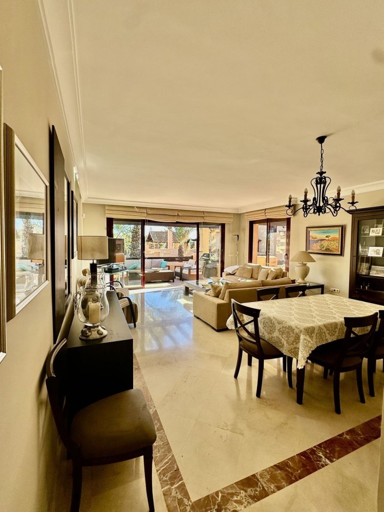 Apartamento T3 em Marbella, Spain N.º 148169