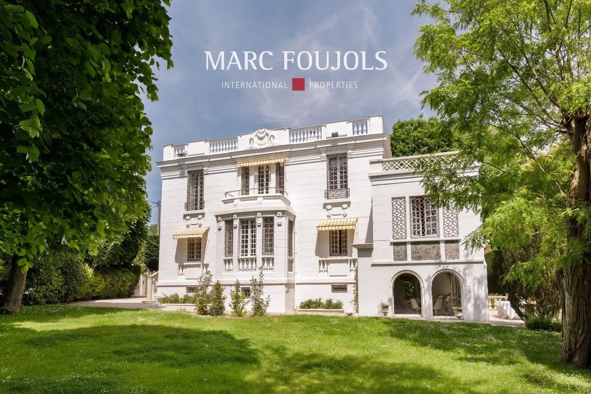 Casa de 6 dormitorios en Maisons-Laffitte, France No. 182248