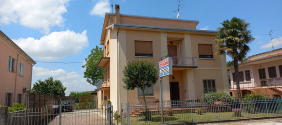 10 rooms Villa in Suzzara, Italy No. 281268 2