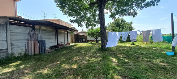 10 rooms Villa in Suzzara, Italy No. 281268 3