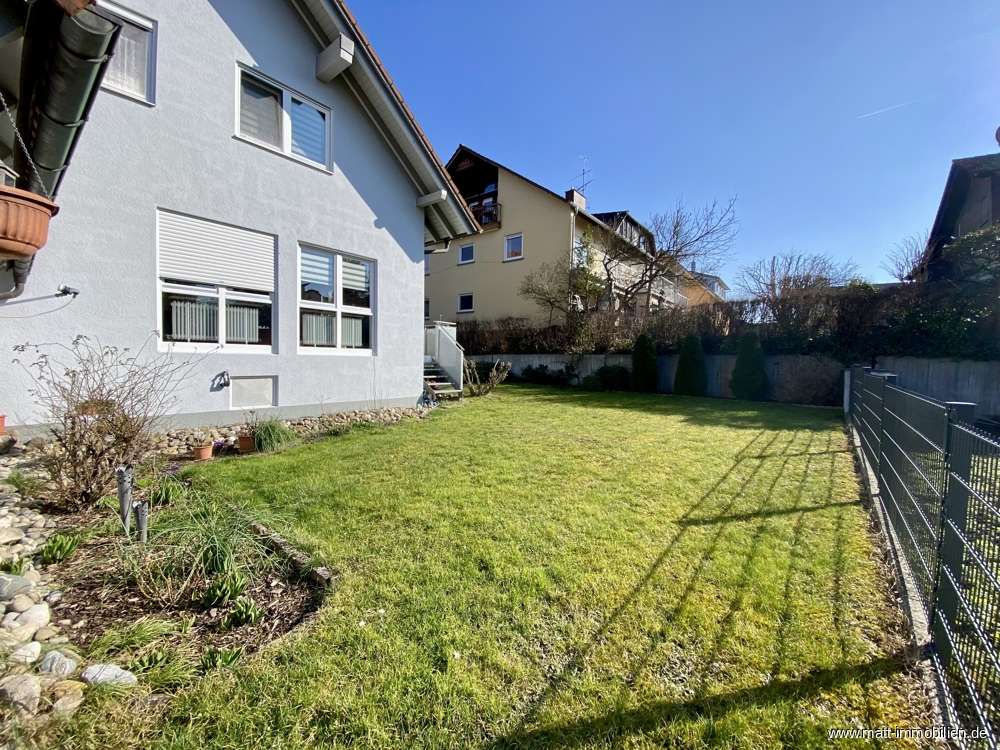 Dúplex de 3 dormitorios en Baden-Wurttemberg, Germany No. 33336