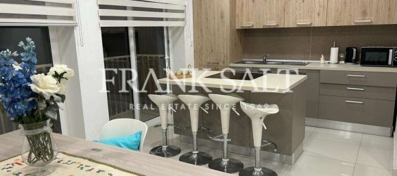 2 bedrooms Apartment in Gzira, Malta No. 5033 5