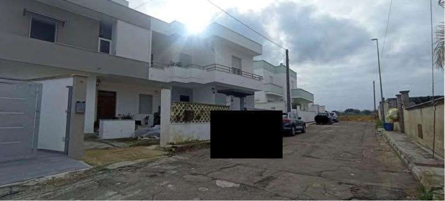 Apartamento de 10 divisões em Torchiarolo, Italy N.º 181012