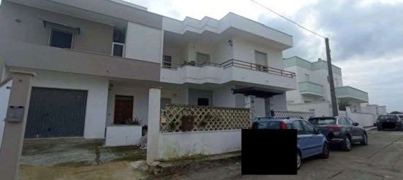 Apartamento de 10 divisões em Torchiarolo, Italy N.º 181012 4