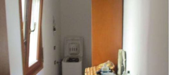 7-salle Appartement à Messina, Italy No. 47802 21