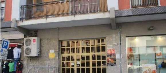 7-salle Appartement à Messina, Italy No. 47802 10