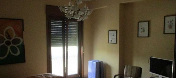 7-salle Appartement à Messina, Italy No. 47802 14