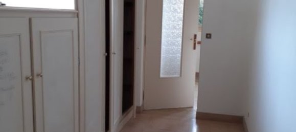 3 bedrooms House in Dargnies, France No. 98054 8