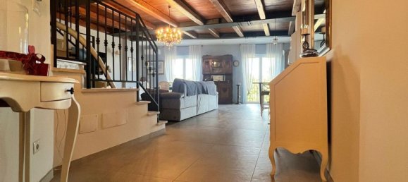 6 غرف نوم شقة في Ronciglione, Italy رقم 369826 17