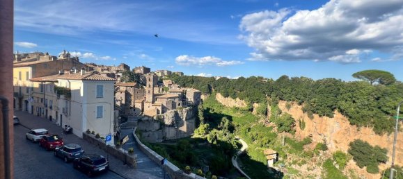 6 غرف نوم شقة في Ronciglione, Italy رقم 369826 12