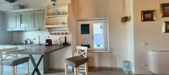 6 غرف نوم شقة في Ronciglione, Italy رقم 369826 21