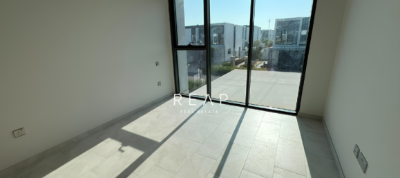 4 bedrooms Townhouse in Dubai Land, UAE No. 30892 11