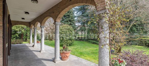3 bedrooms Villa in Brivio, Italy No. 337526 39