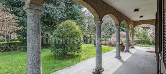 3 bedrooms Villa in Brivio, Italy No. 337526 41