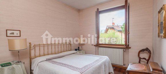 3 bedrooms Villa in Brivio, Italy No. 337526 32