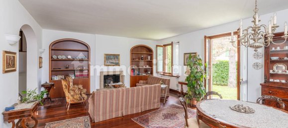 3 bedrooms Villa in Brivio, Italy No. 337526 27