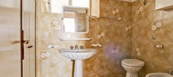 4 Schlafzimmer Villa in Sant'Angelo in Vado, Italy, Nr. 265895 17