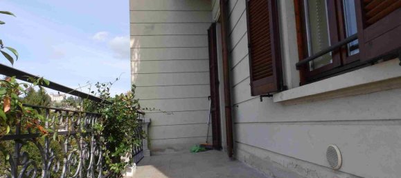 2-Zimmer Wohnung in Varese, Italy, Nr. 334187 10