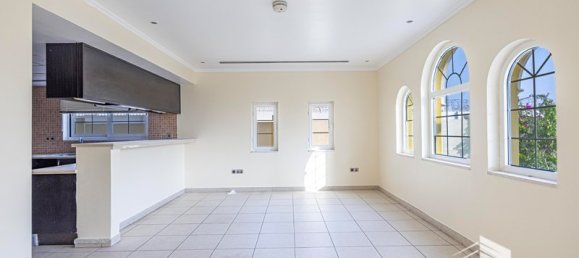 Вилла с 3 спальнями в Jumeirah Park, ОАЭ № 13718 16