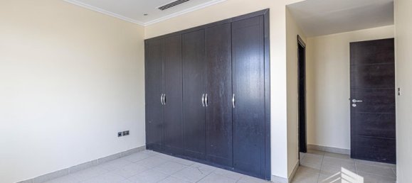 Вилла с 3 спальнями в Jumeirah Park, ОАЭ № 13718 7