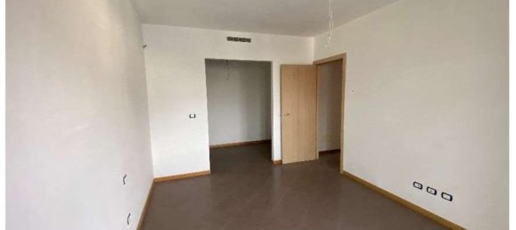 Apartamento de 4 divisões em Abbiategrasso, Italy N.º 7857 8