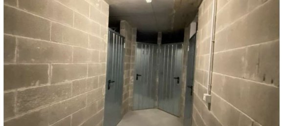 Apartamento de 4 divisões em Abbiategrasso, Italy N.º 7857 12