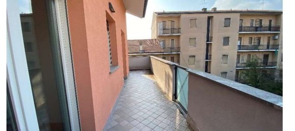 Apartamento de 4 divisões em Abbiategrasso, Italy N.º 7857 11