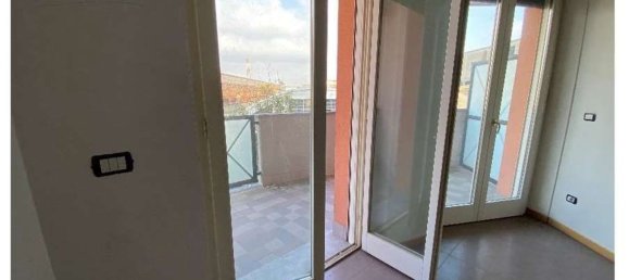 Apartamento de 4 divisões em Abbiategrasso, Italy N.º 7857 9