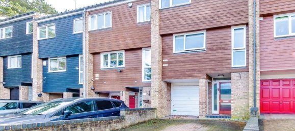 4 Schlafzimmer Haus in Croydon, United Kingdom, Nr. 8095 10