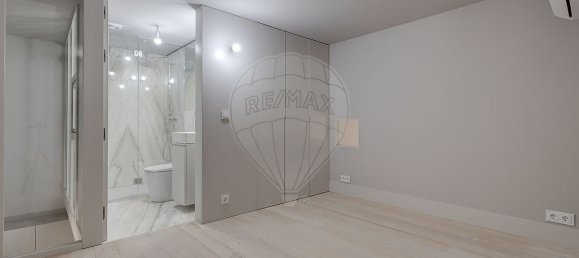 Dúplex de 2 dormitorios en Porto, Portugal No. 41235 5