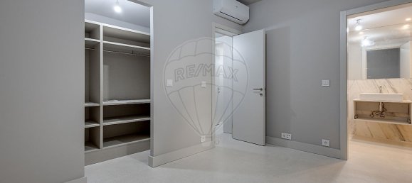 Dúplex de 2 dormitorios en Porto, Portugal No. 41235 28