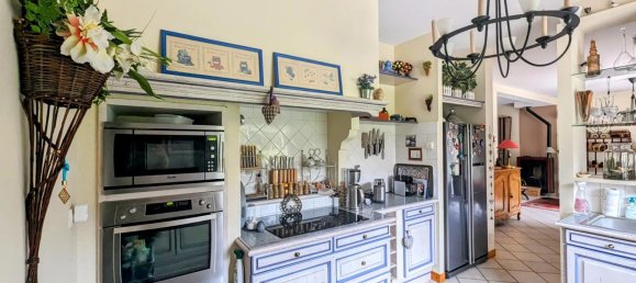 Casa de 5 dormitorios en La Ferte-Saint-Cyr, France No. 227630 5